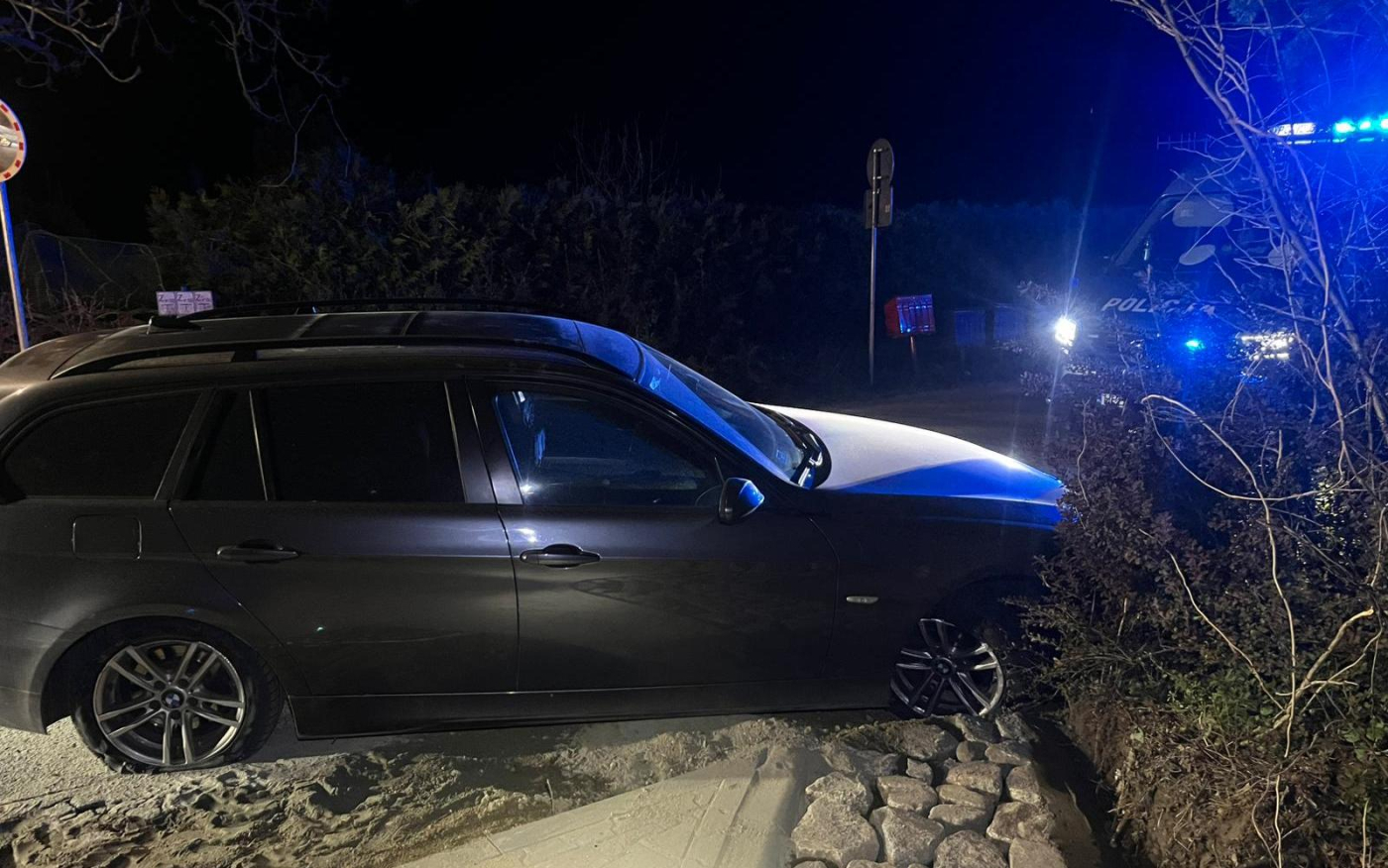 Pijany kierowca BMW zatrzymany. Miał ponad 2 promile