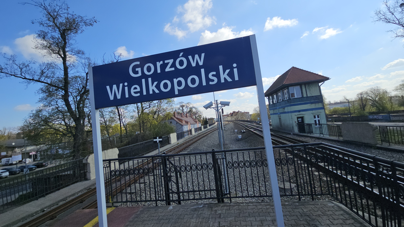 Pociąg po żarówkę miałby jechać 240 kilometrów. W Gorzowie padły mocne słowa o nowej spółce kolejowej
