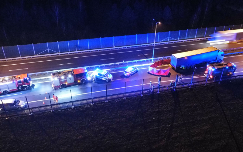 Zginął pod kołami własnej ciężarówki na S3. Prokuratura umorzyła śledztwo w sprawie policjantów