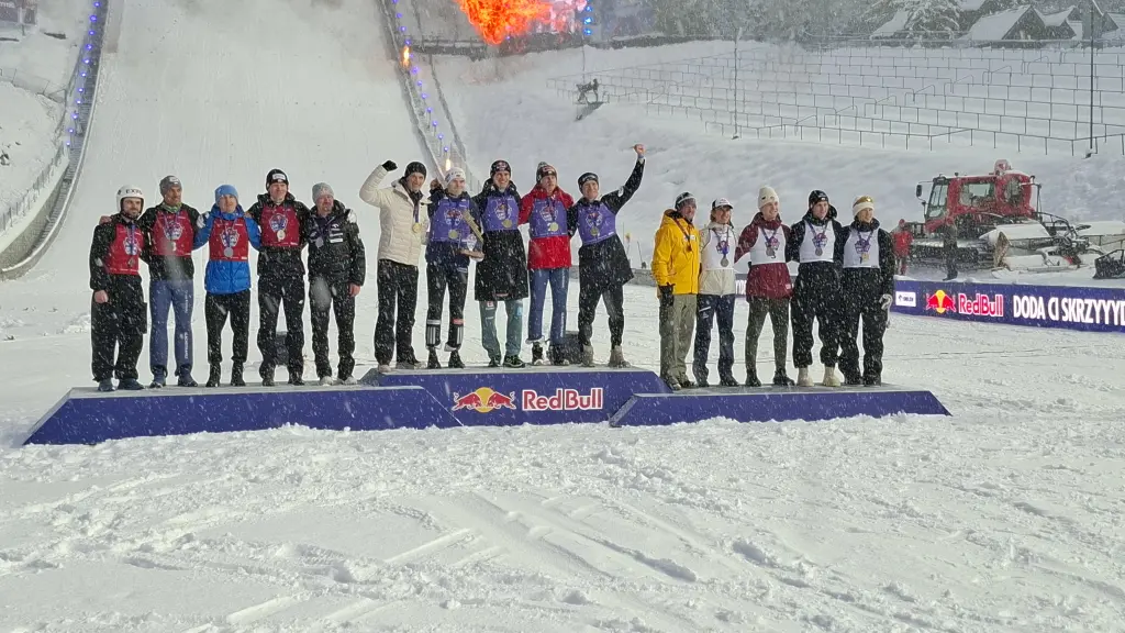Drużyna Martina Schmitta wygrywa drugą edycję Red Bull Skoki w Punkt
