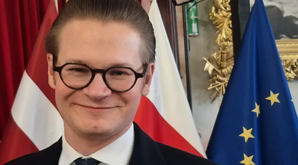 Konsul Mariusz Podgórski o fenomenie polskości na Łotwie i misji, która zmienia rzeczywistość