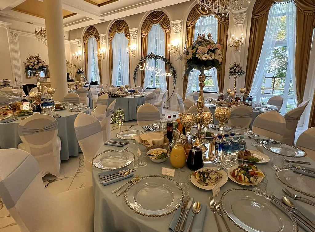 Restauratorzy działają w warunkach dużej niepewności. Polacy jednak nie rezygnują z jedzenia na mieście