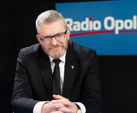 Grzegorz Braun – charakterystyka, wiek, wzrost, żona, dzieci, życie prywatne i zawodowe