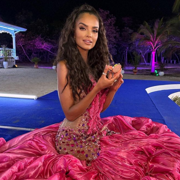 Klaudia El Dursi – życiorys i biografia, pochodzenie, Wikipedia