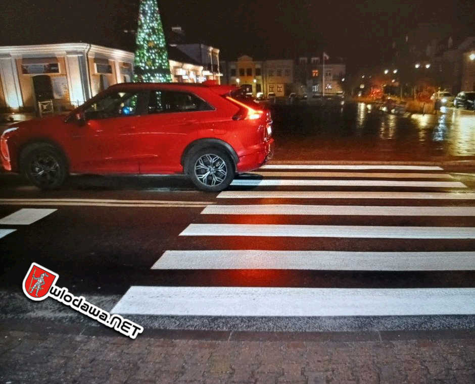 112: Mieszkanka Kętrzyna poważnie potrącona na przejściu dla pieszych w centrum Włodawy