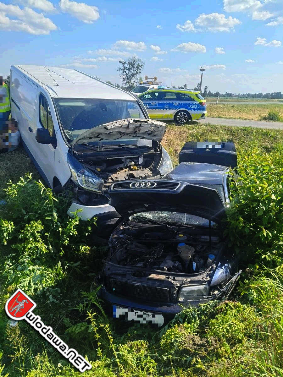 112: Groźny karambol CZTERECH aut na zakręcie Michałowie pod Urszulinem