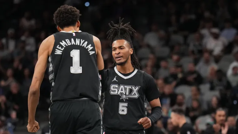 Stephon Castle przyznaje, iż zespoły próbują fizycznie „zmiażdżyć” San Antonio Spurs