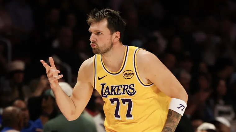 Luce Doncićowi grozi zawieszenie na jeden mecz po 16. faulu technicznym Manuela Mezy