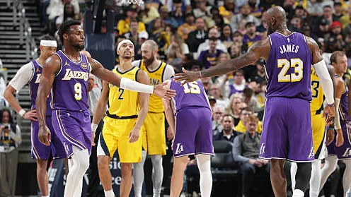 LeBron James z Lakers ma motywację w wysokości 7,9 mln dolarów, aby pozostać w organizacji, ponownie rozważyć plany emerytalne Hunter Cookston